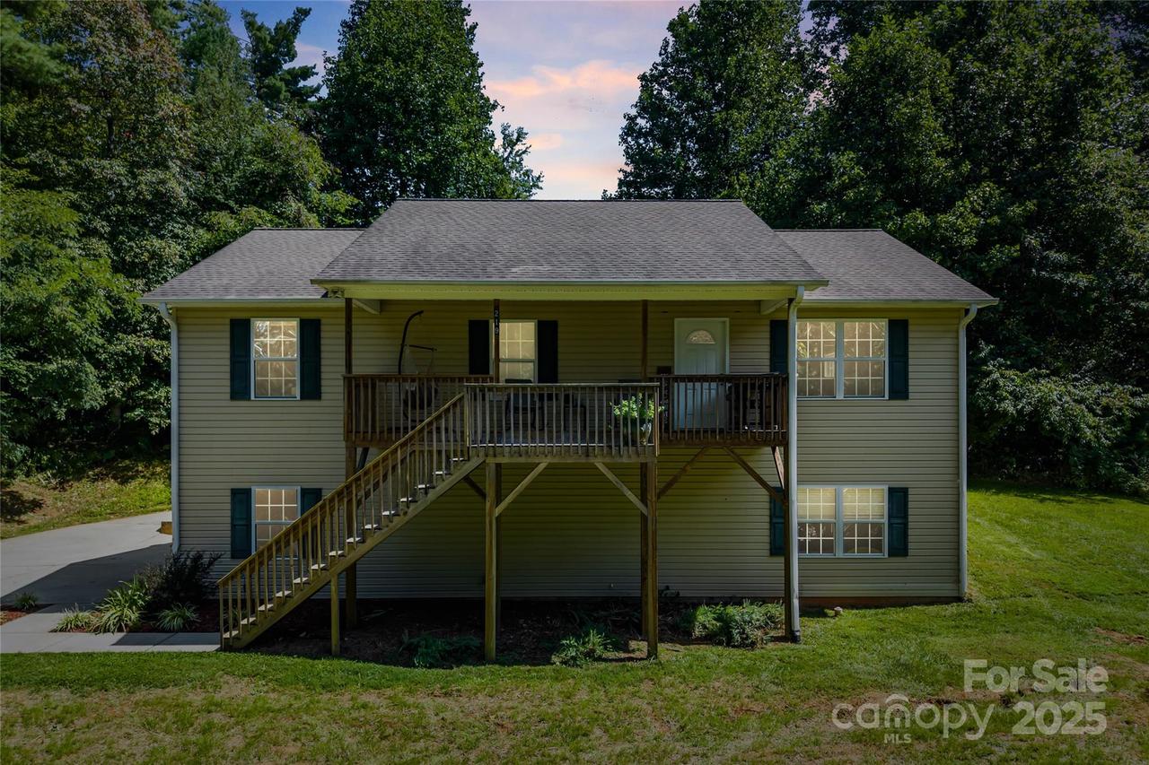 219 Old Mars Hill Hwy., Weaverville, NC 28787