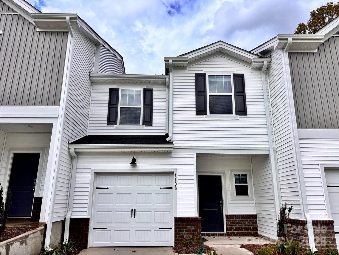 4108 Summit Woods Dr., Charlotte, NC 28216