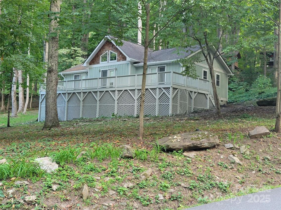 431 Summit Dr., Maggie Valley, NC 28751