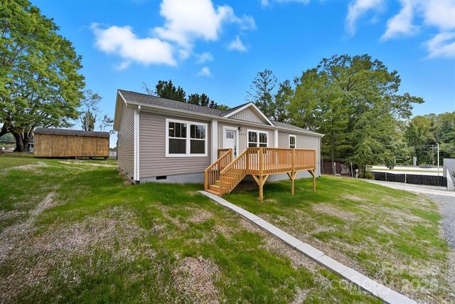 New Construction Homes For Sale This Week That Attend Hibriten High: September 3rd to September 9th
