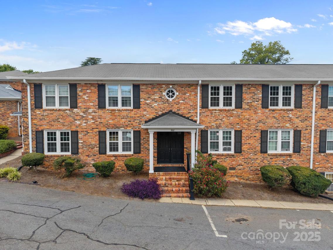 922 Mcalway Rd., Charlotte, NC 28211