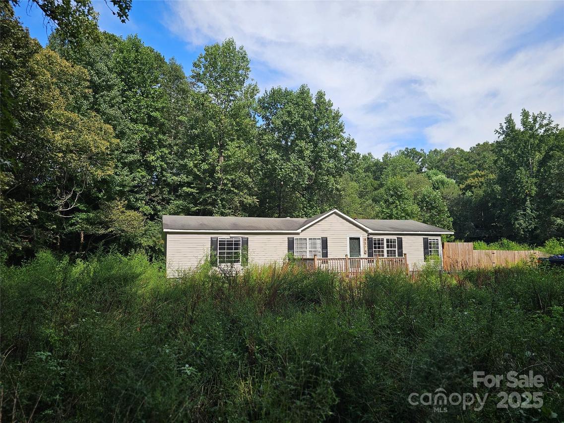 6518 Gold Creek Dr., Connelly Springs, NC 28612