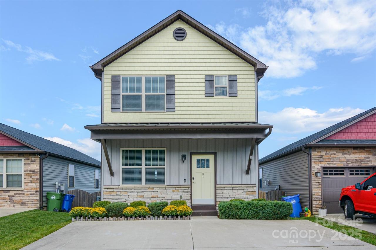 31 Harrelson Ln., Fletcher, NC 28732