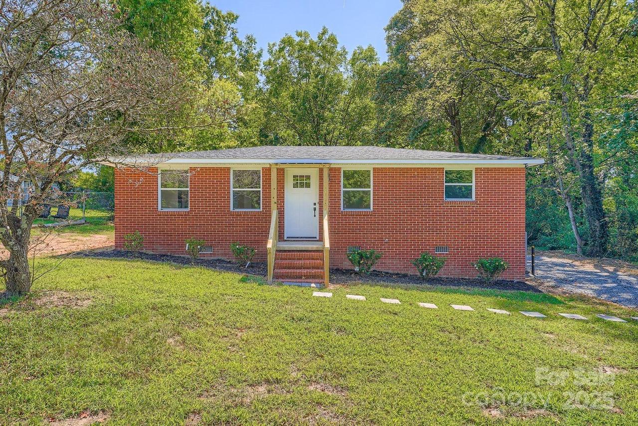 1406 Shepard St., Kannapolis, NC 28083