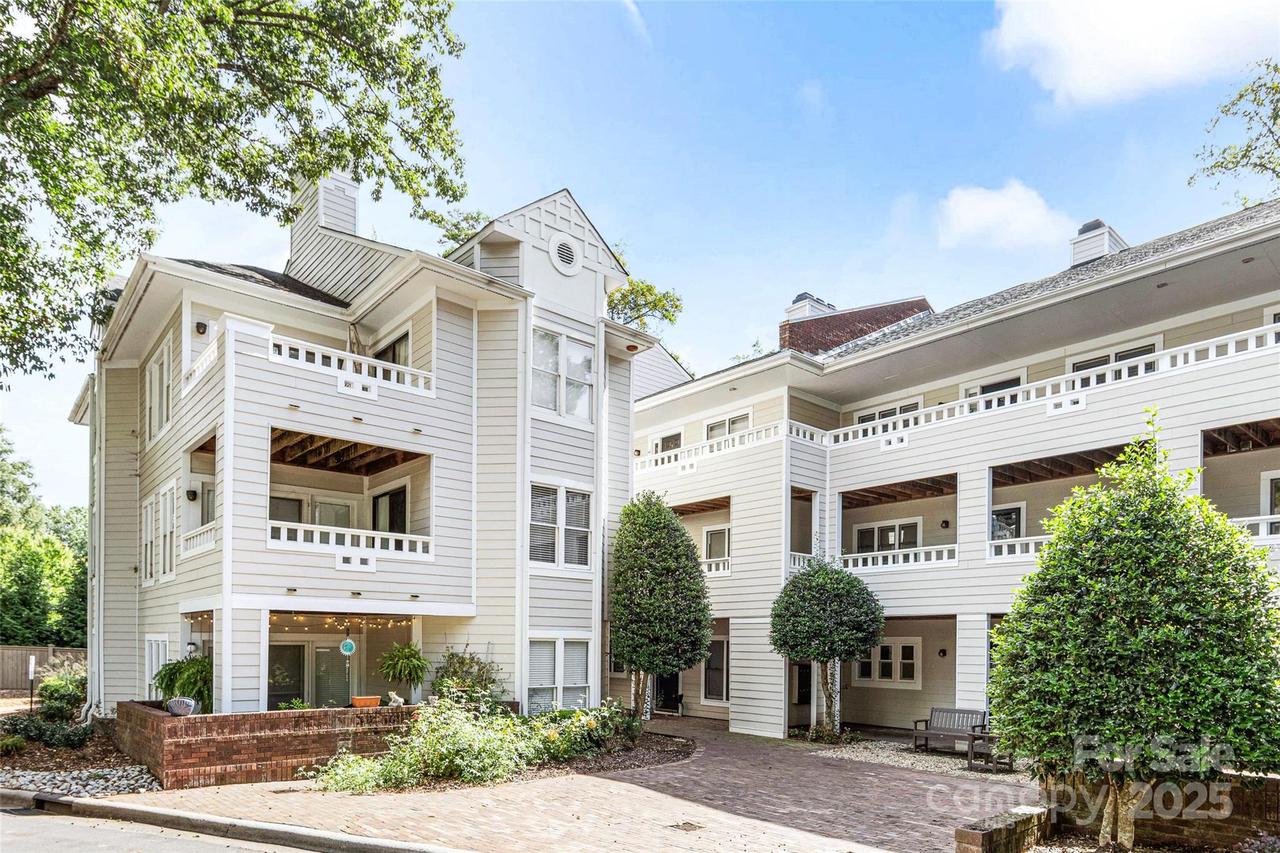 2715 Selwyn Ave. #35, Charlotte, NC 28209