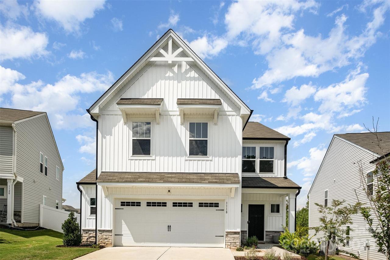 1118 Overland Dr., Dallas, NC 28034