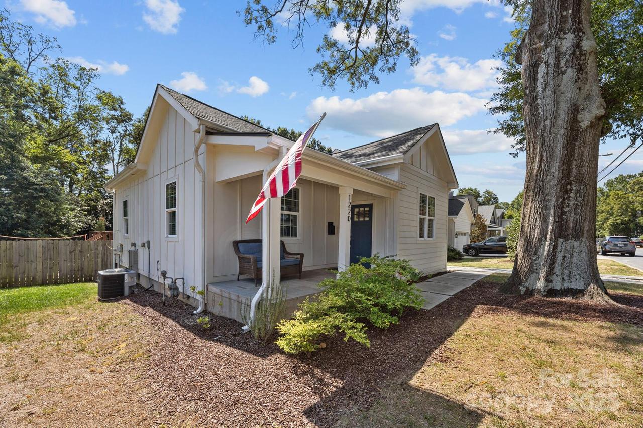 1220 Pamlico St., Charlotte, NC 28205
