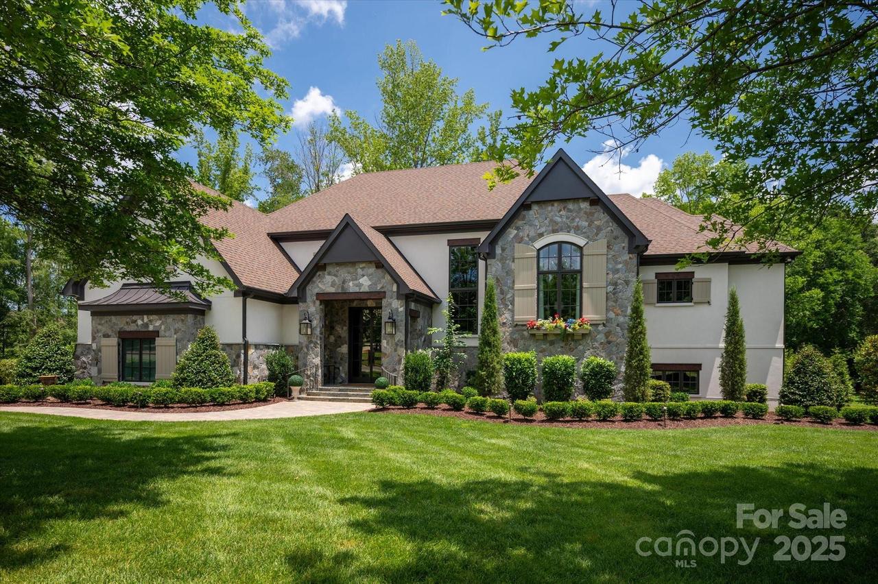 321 Skyecroft Way, Waxhaw, NC 28173