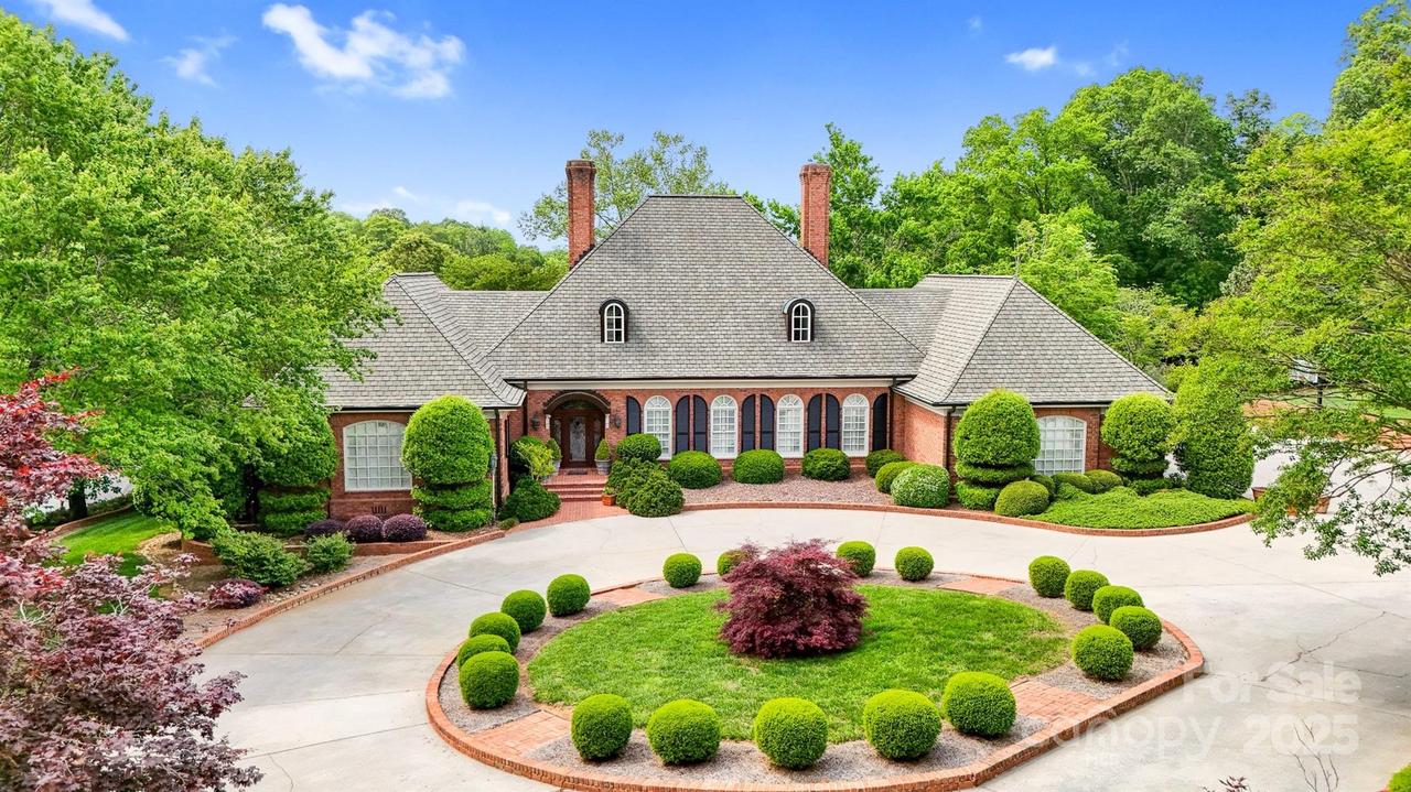 364 39th Avenue Dr. #2, Hickory, NC 28601