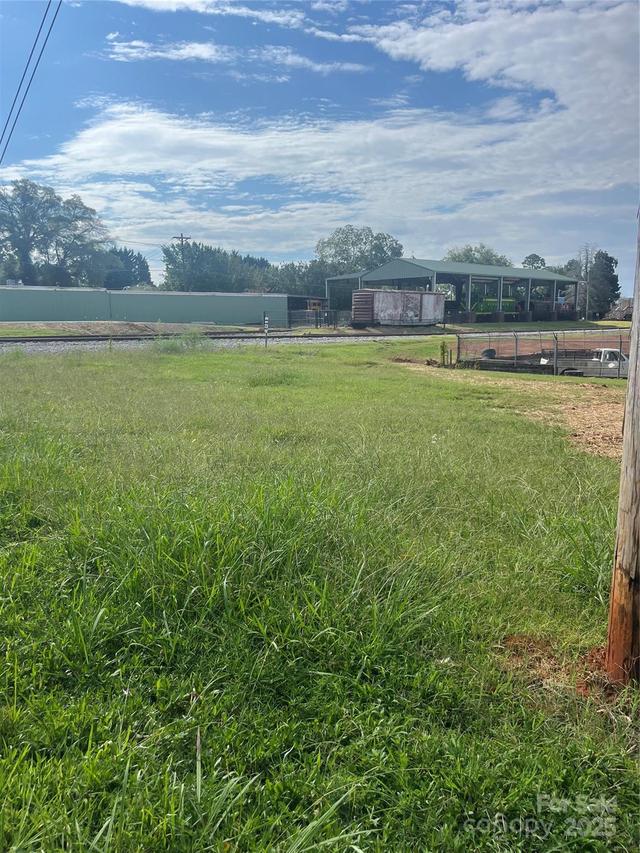 00 E 13th St. #3, Newton, NC 28658