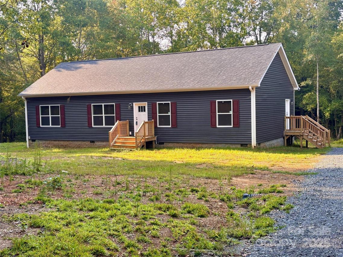 1870 Hwy 49 Hwy., New London, NC 28127