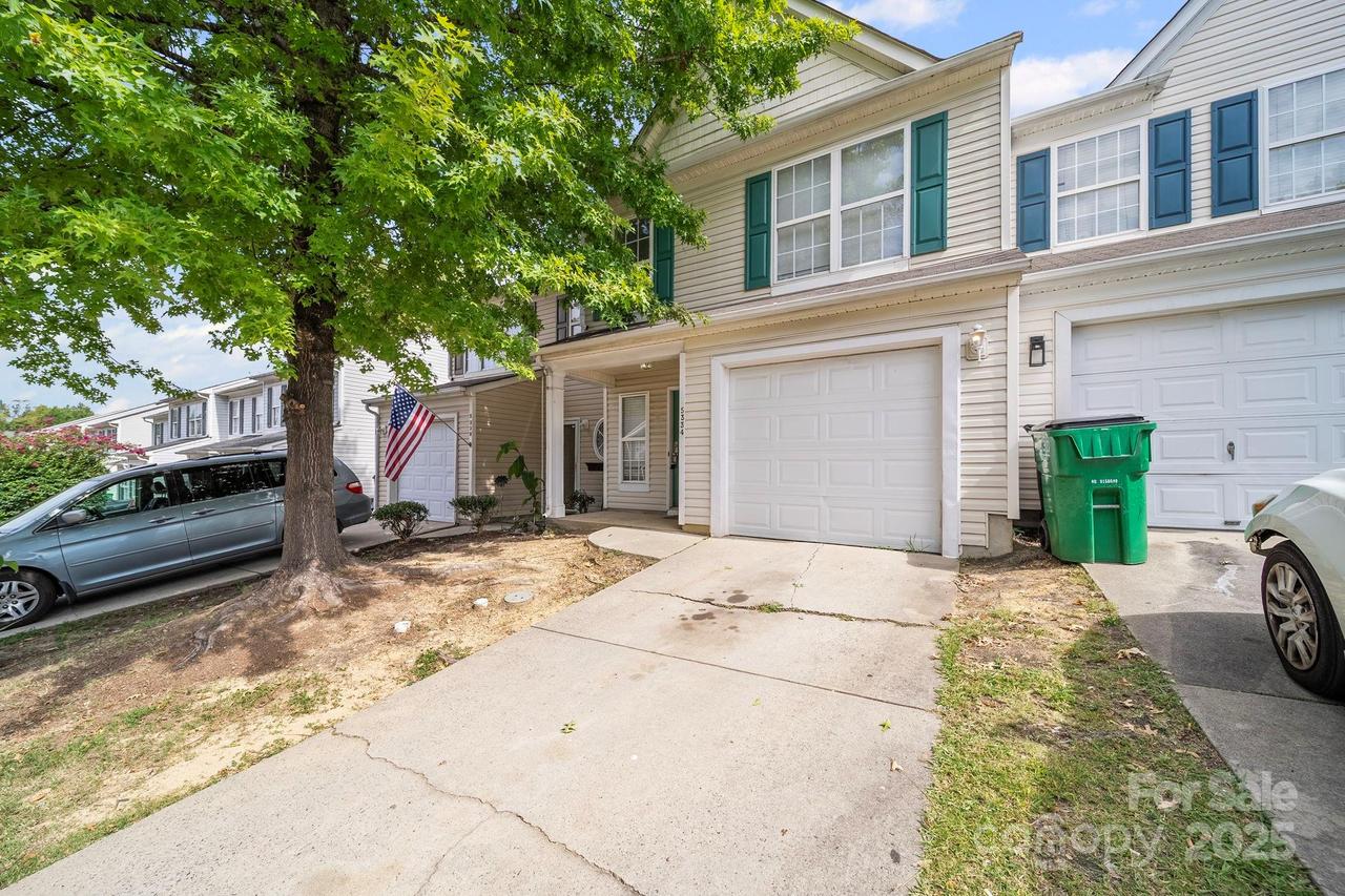 5334 Esther Ln., Charlotte, NC 28214