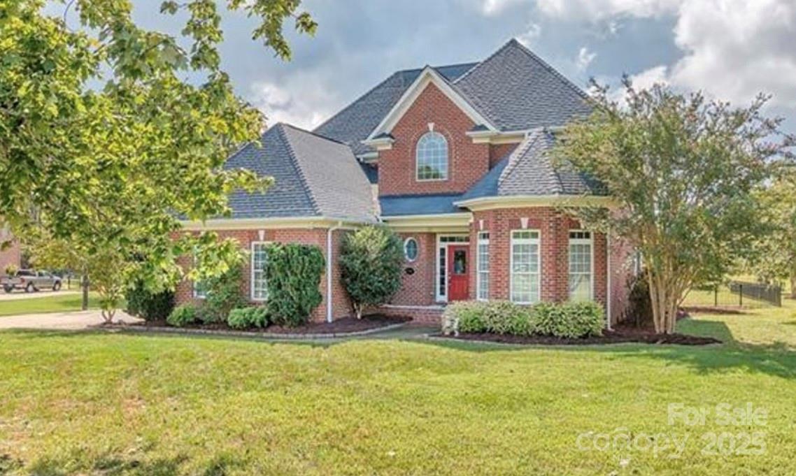 9721 Arlington Oaks Dr., Charlotte, NC 28227