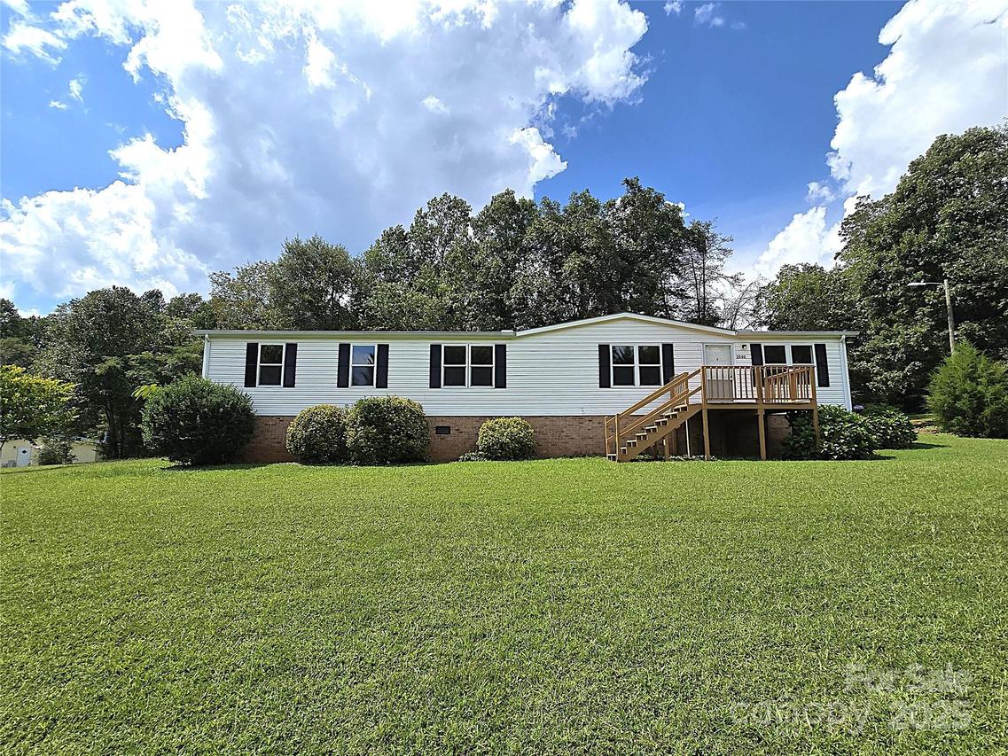 2540 Hart Hill Rd., Hickory, NC 28601