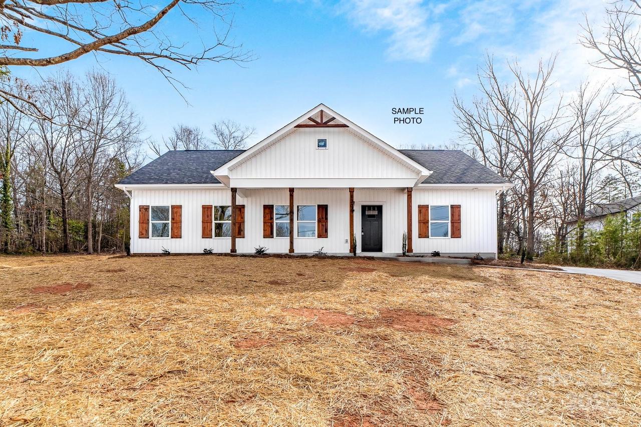 124 Rollingbrook Rd., Kings Mountain, NC 28086