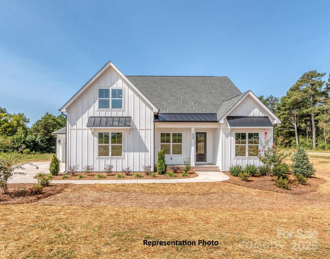 5042 Carolina North Dr., Gastonia, NC 28056