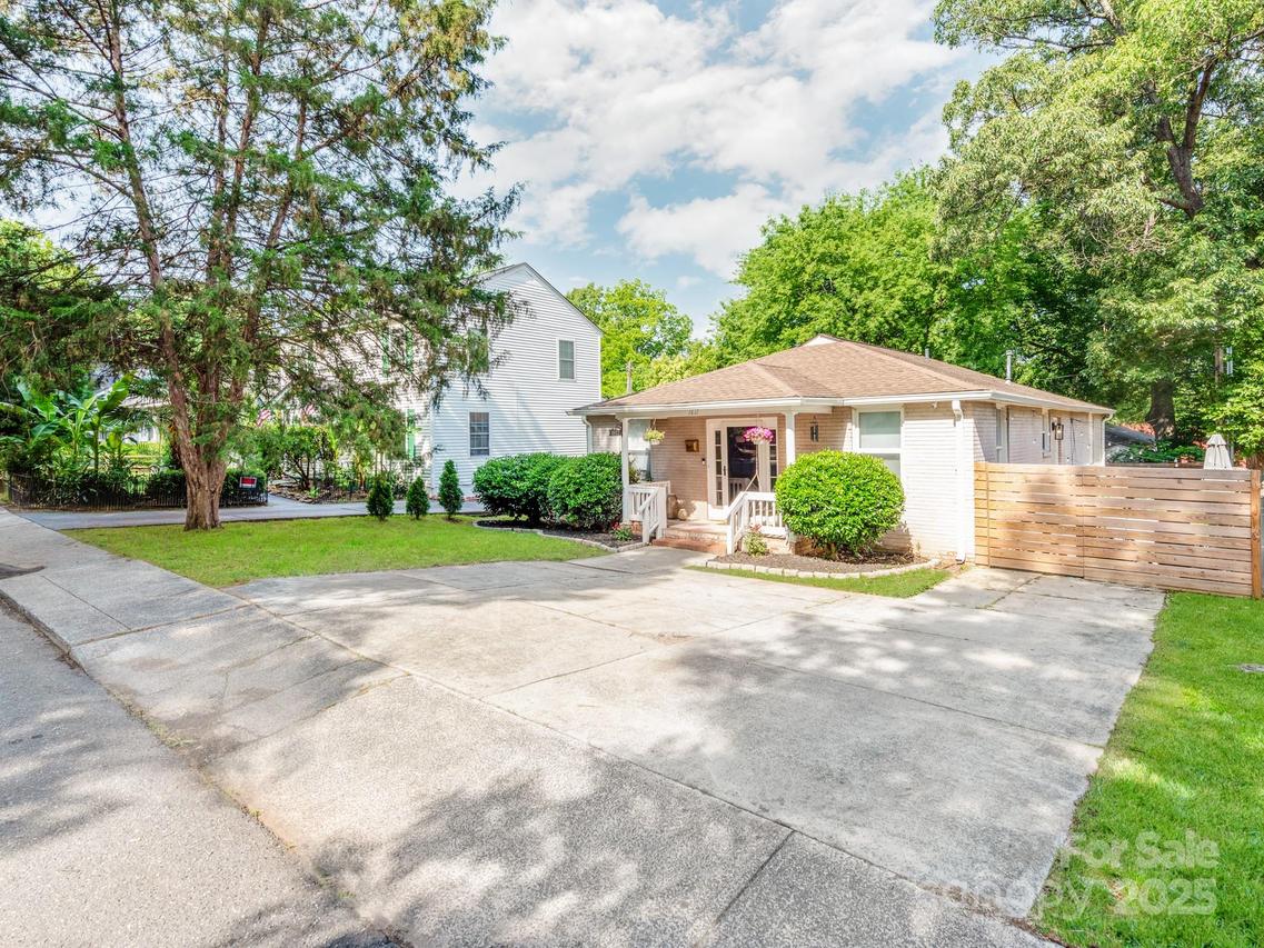 1817 Rush Wind Dr., Charlotte, NC 28206