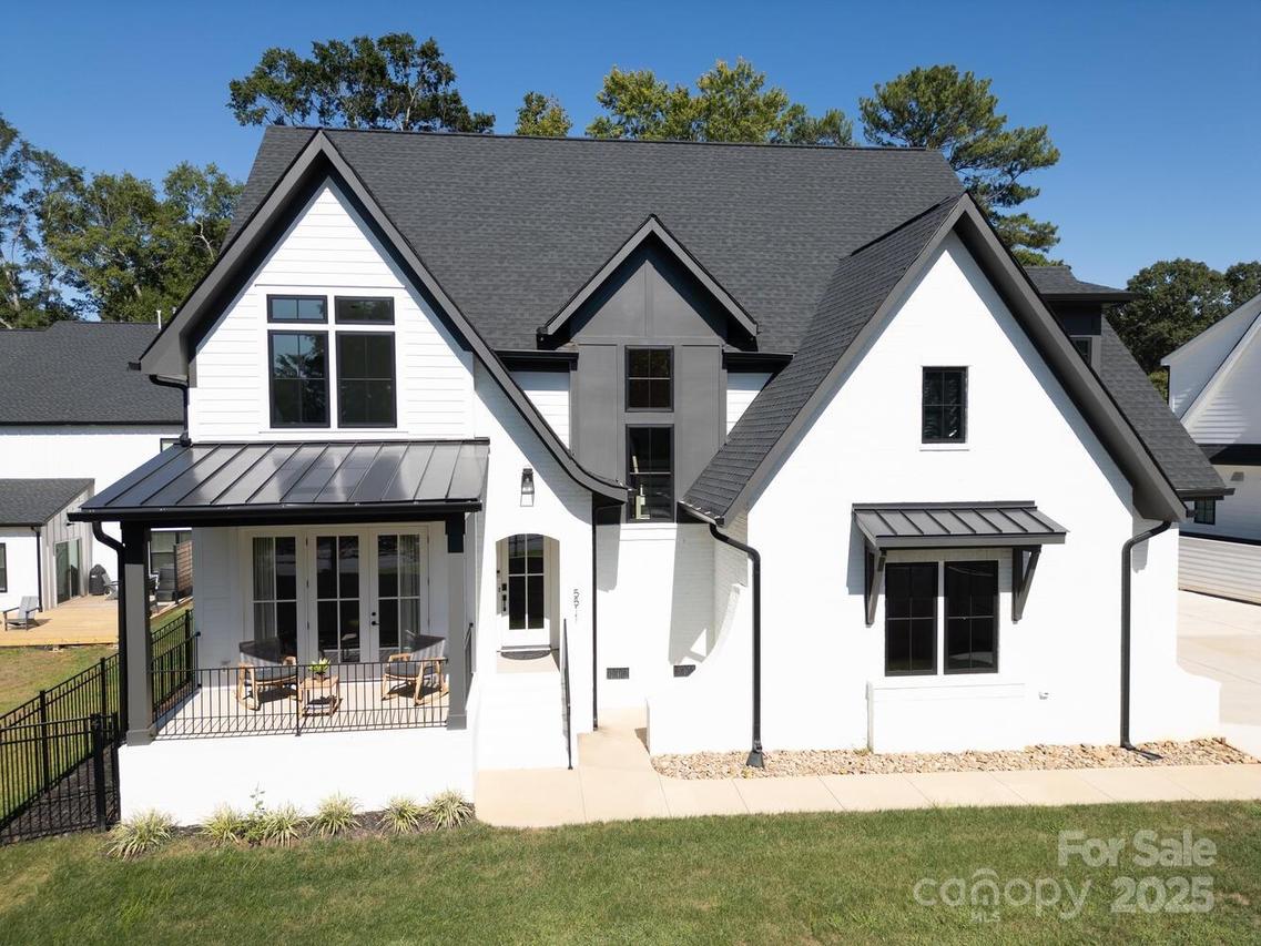 5511 Fairview Rd., Charlotte, NC 28209