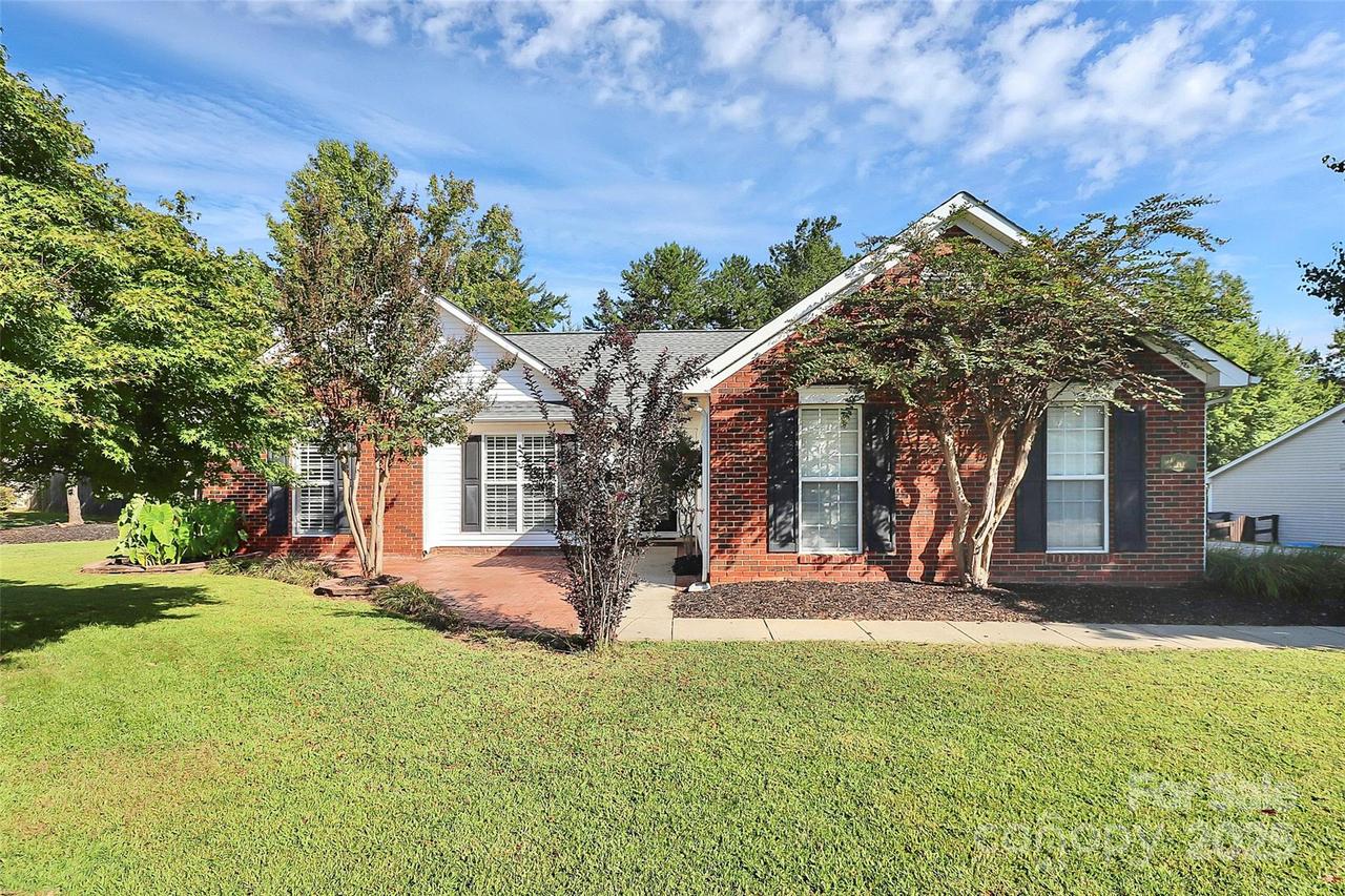2332 Ivy Run Dr., Indian Trail, NC 28079