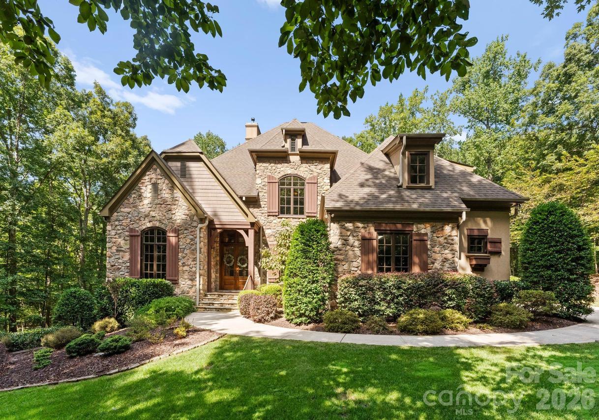 10150 Enclave Cir., Concord, NC 28027