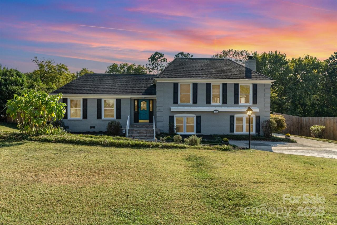 4212 Montibello Dr., Charlotte, NC 28226