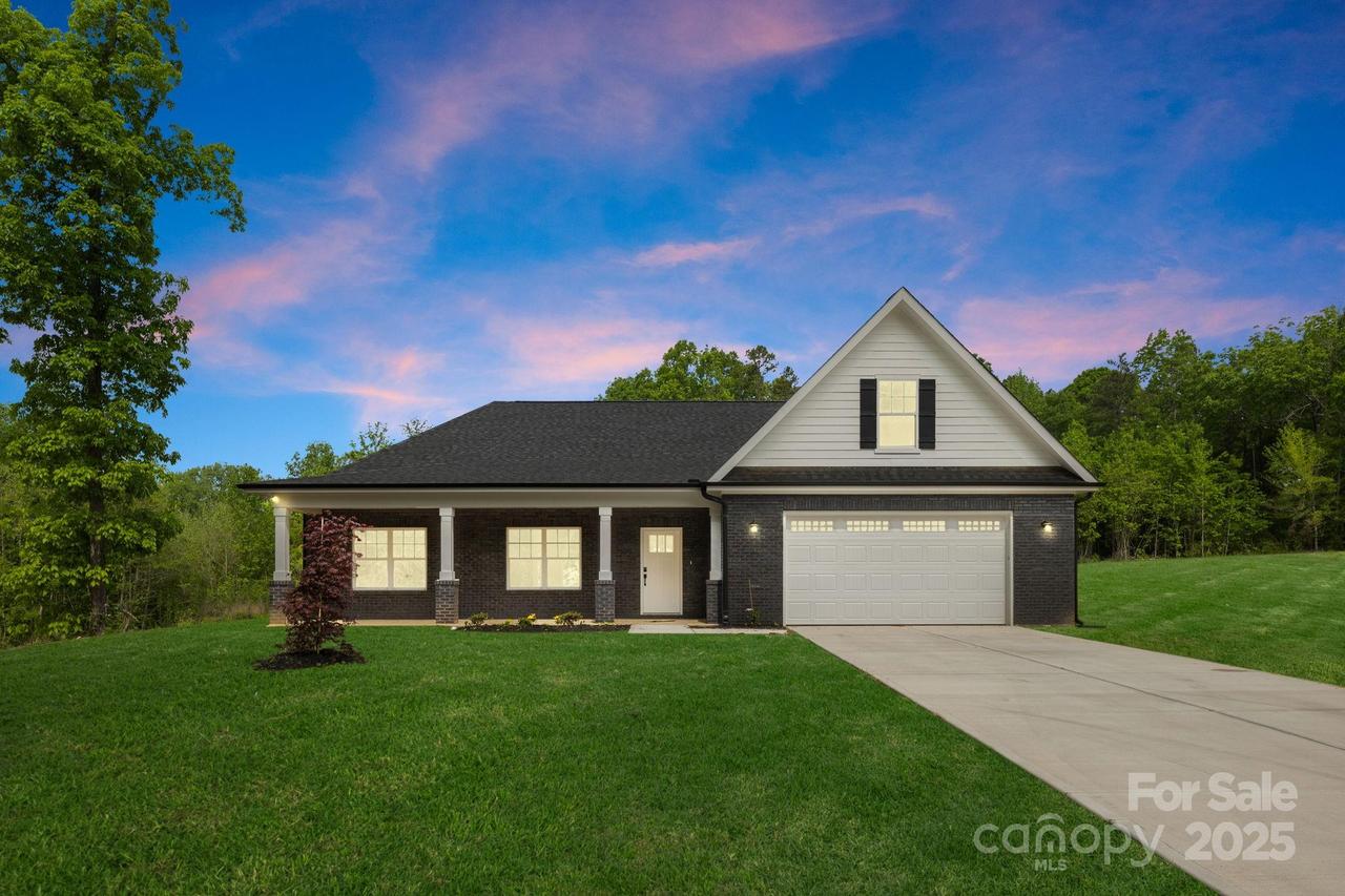 2464 Primm Rd., Charlotte, NC 28216