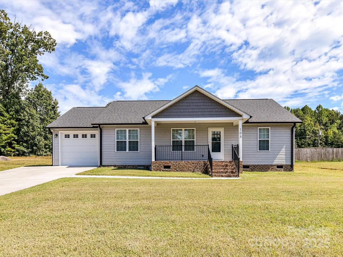 108 Devynne Ct., Salisbury, NC 28146
