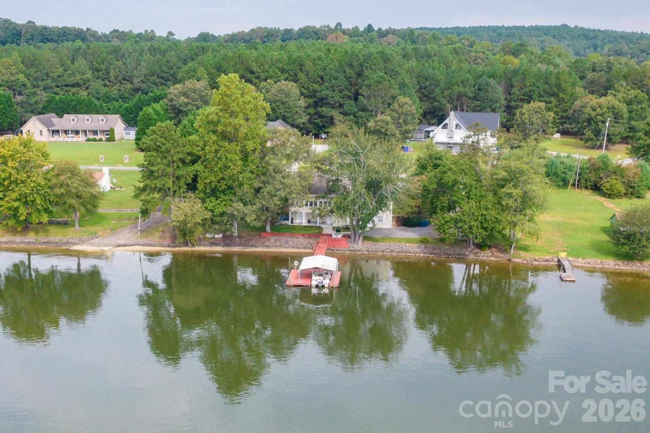 287 Wildlife Club Ln., Taylorsville, NC 28681