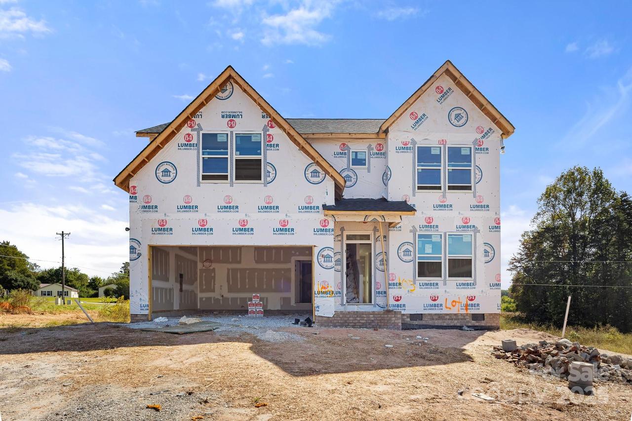 105 Indian Wells Ct., Harmony, NC 28634