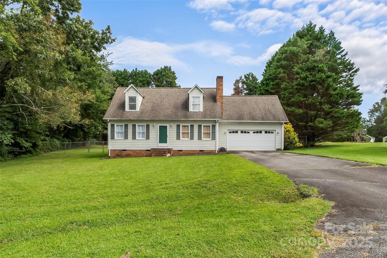 98 Harolds Ct. #38, Taylorsville, NC 28681
