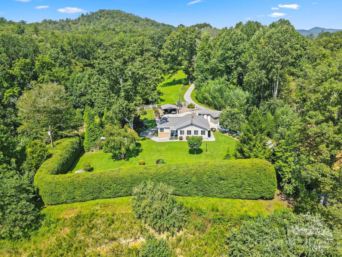 71 Laurel Mountain Rd., Brevard, NC 28712