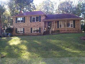 7301 Bedfordshire Dr., Charlotte, NC 28226