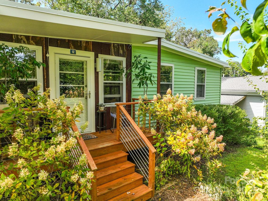 12 & 9999 Rex Dr., Asheville, NC 28806
