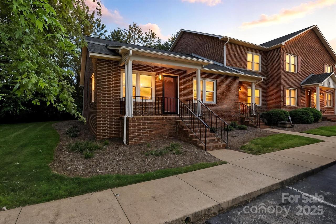102 Brandywine Dr. #E-1, Conover, NC 28613