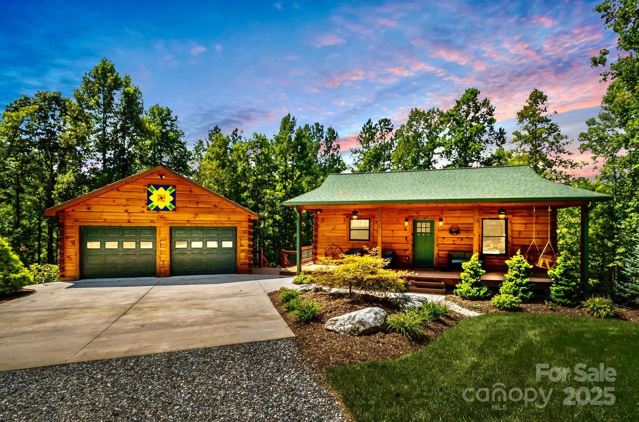 6022 Low Country Rd., Lenoir, NC 28645