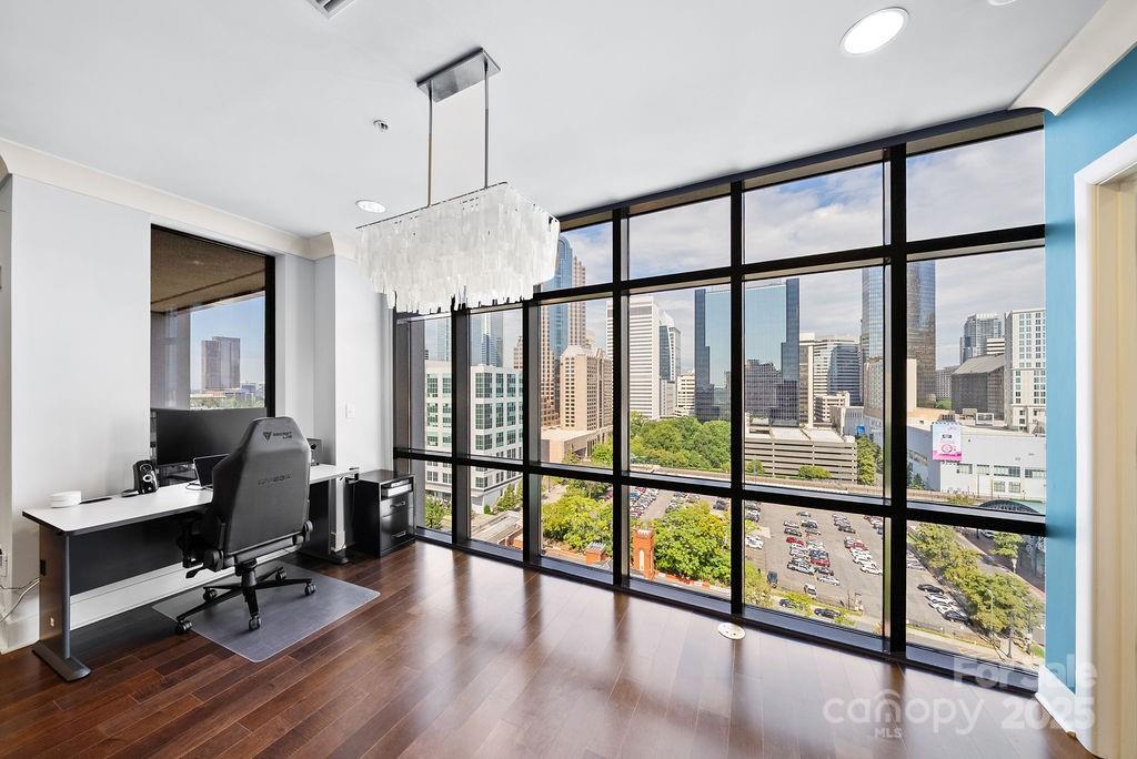 222 S Caldwell St. #1509, Charlotte, NC 28202