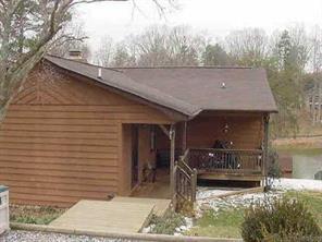 4253 Dons Point Dr., Sherrills Ford, NC 28673