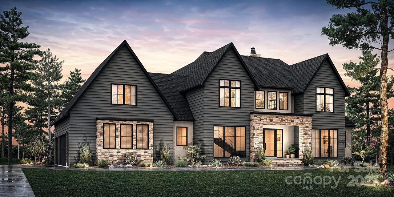217 Crest Ct., Matthews, NC 28104
