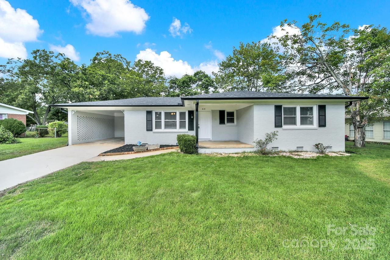 512 S Villa St., Kannapolis, NC 28078