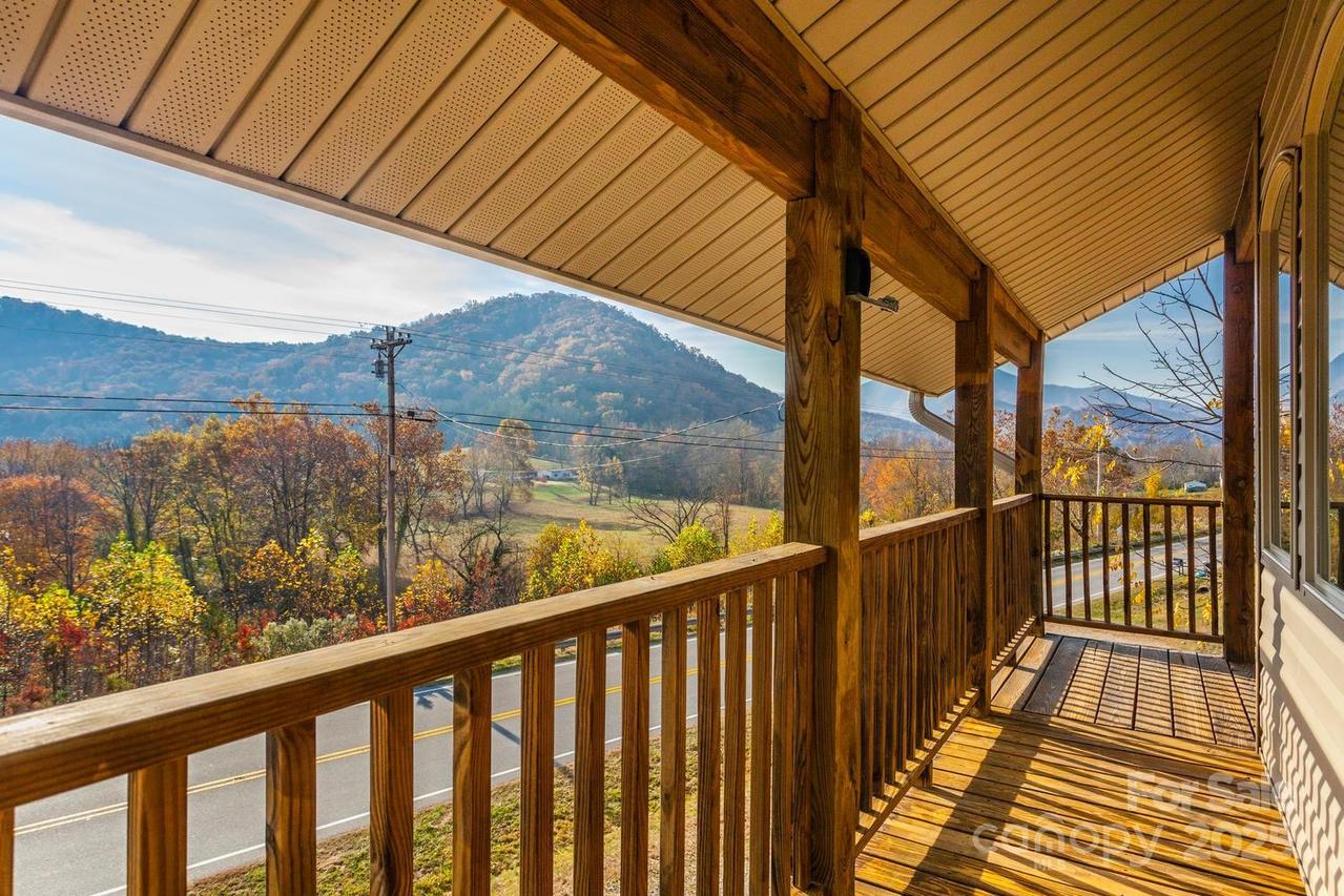 1554 Pisgah Hwy., Candler, NC 28715