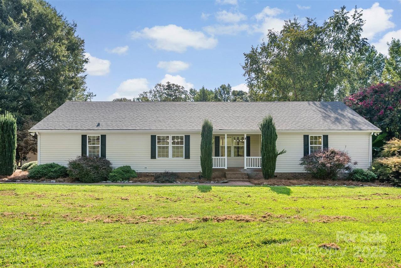2121 Hephzibah Church Rd., Bessemer City, NC 28016