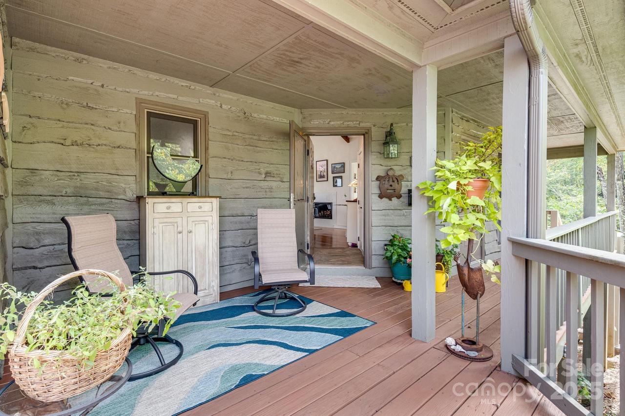 133 Club House Dr. #4B, Burnsville, NC 28714