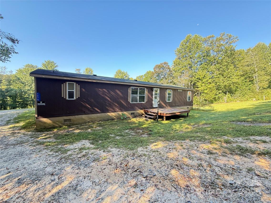 1270 Price Hollow Pl., Lenoir, NC 28645