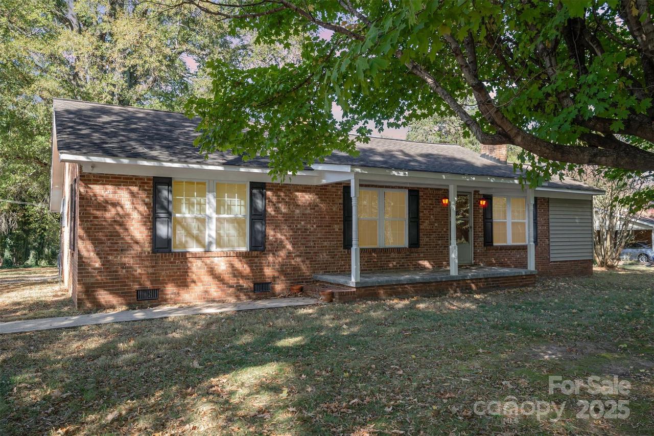 113 Plato Lee Rd., Shelby, NC 28150