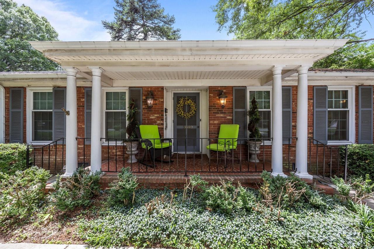 5640 Sharon Rd., Charlotte, NC 28210
