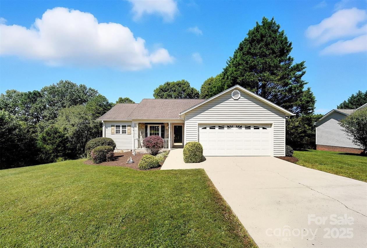223 Taylor Cir., Granite Falls, NC 28630