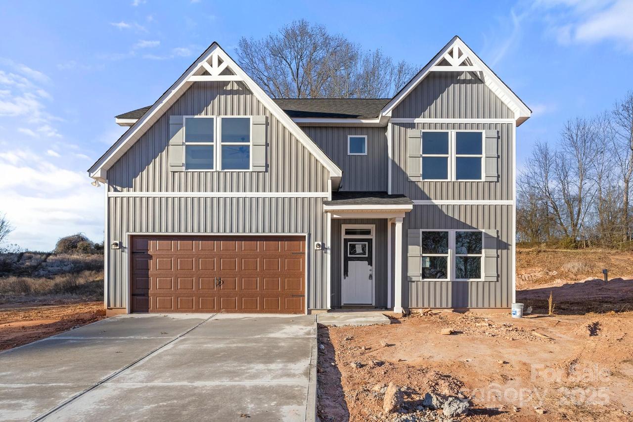 114 Indian Wells Ct., Harmony, NC 28634