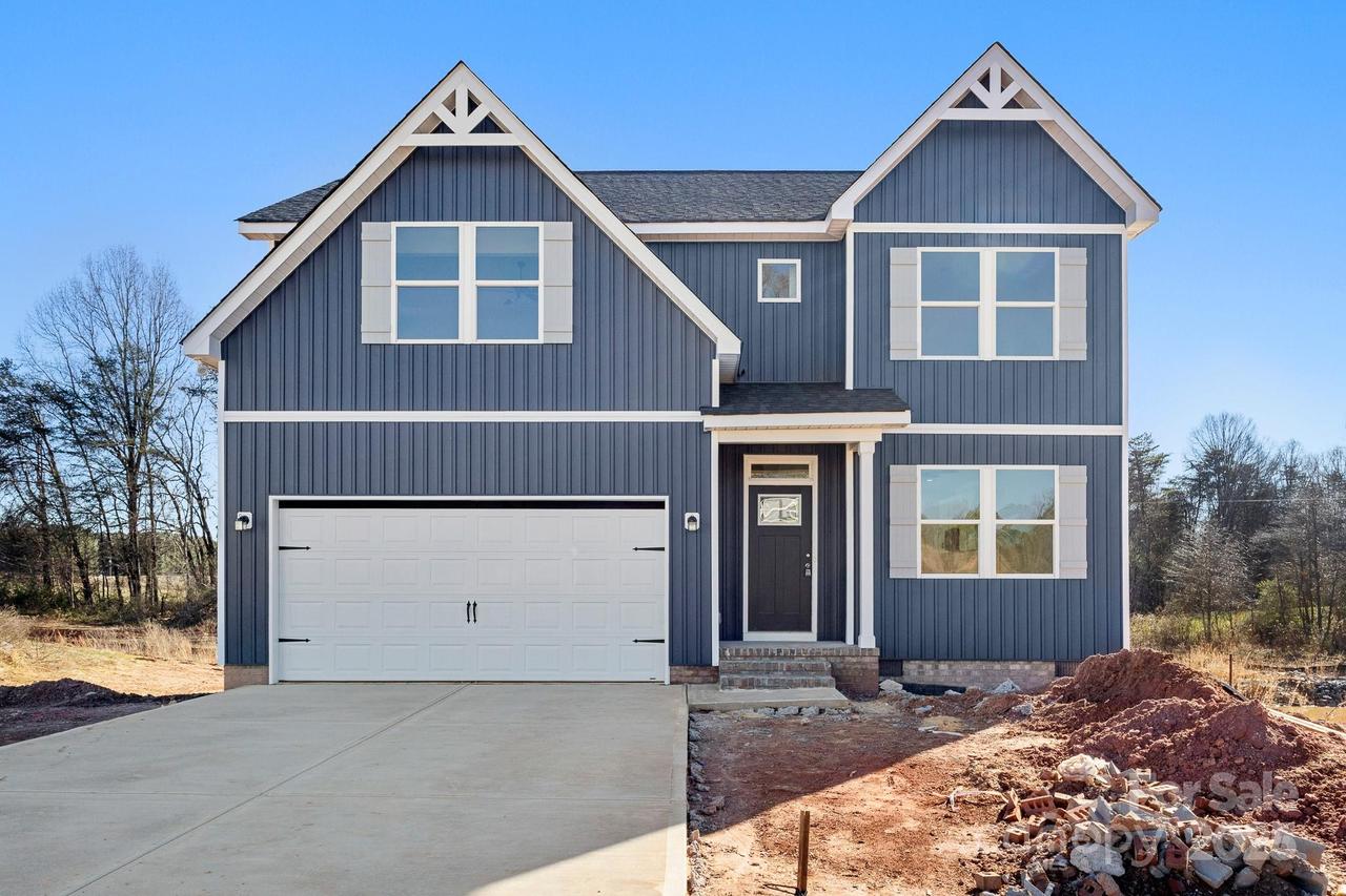 115 Indian Wells Ct., Harmony, NC 28634