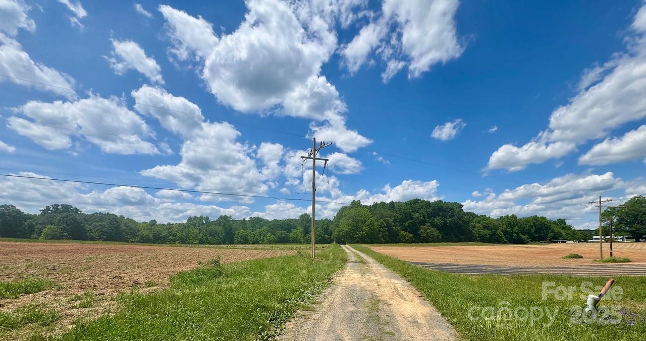 36299 Finger Rd., Mount Pleasant, NC 28124
