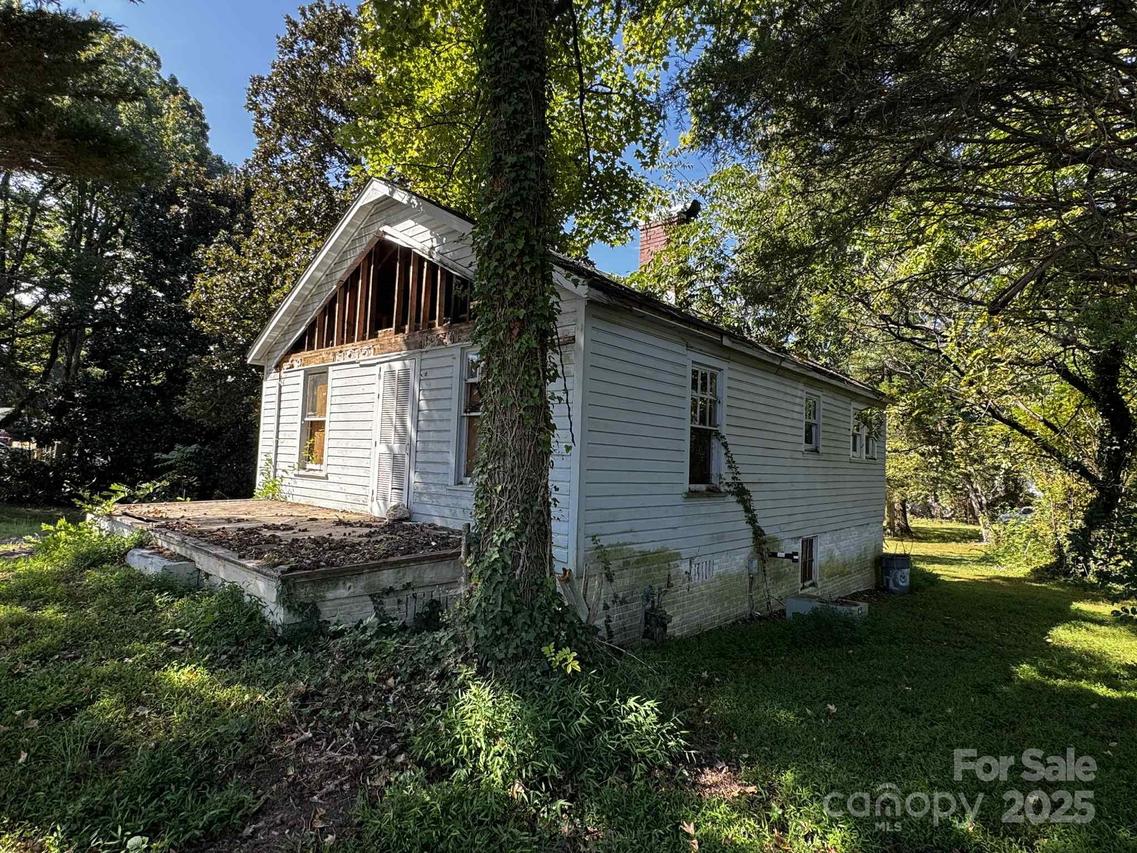 1771 16th St., Hickory, NC 28601